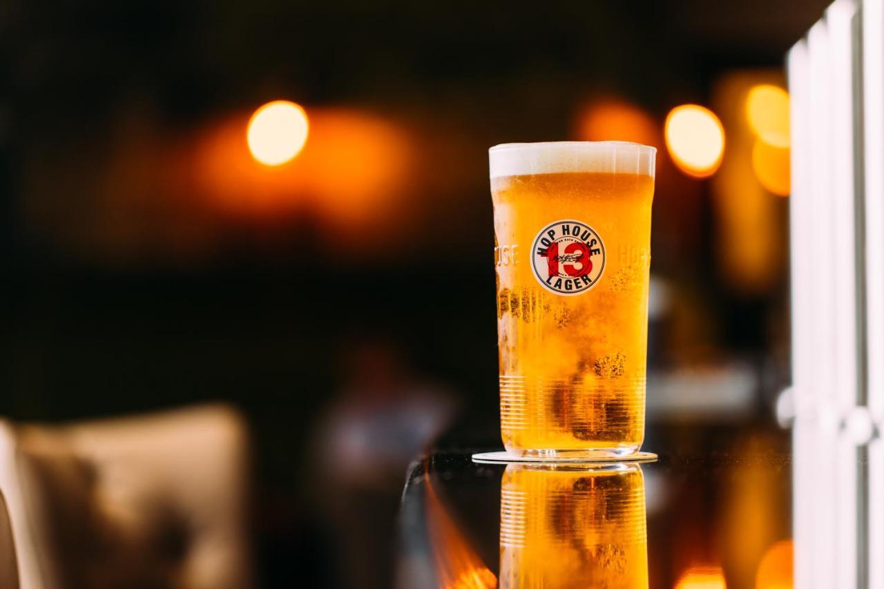 经典英国阿尔马城市酒店 阿马 外观 照片